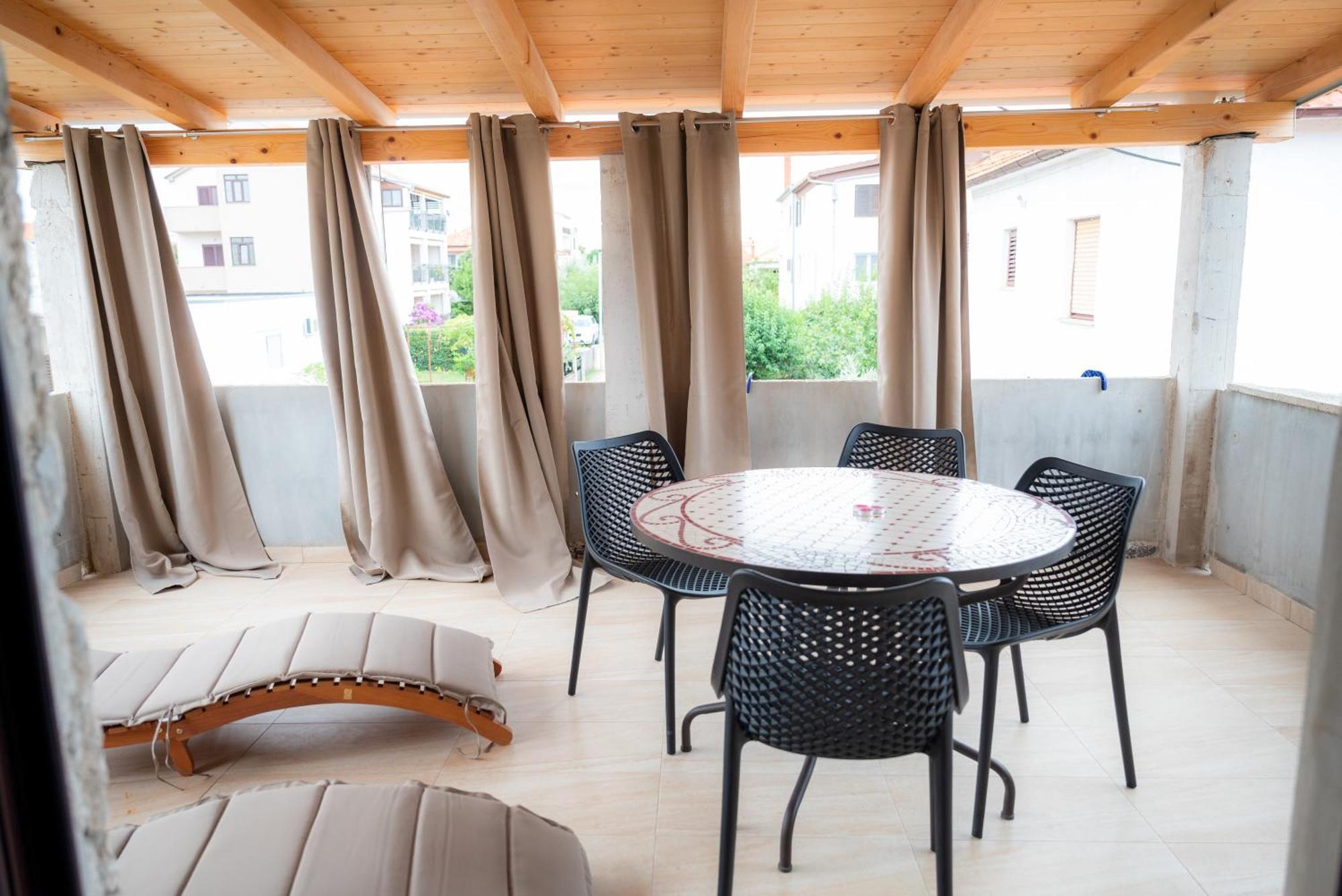 Apartmani Eva Zadar Zimmer foto