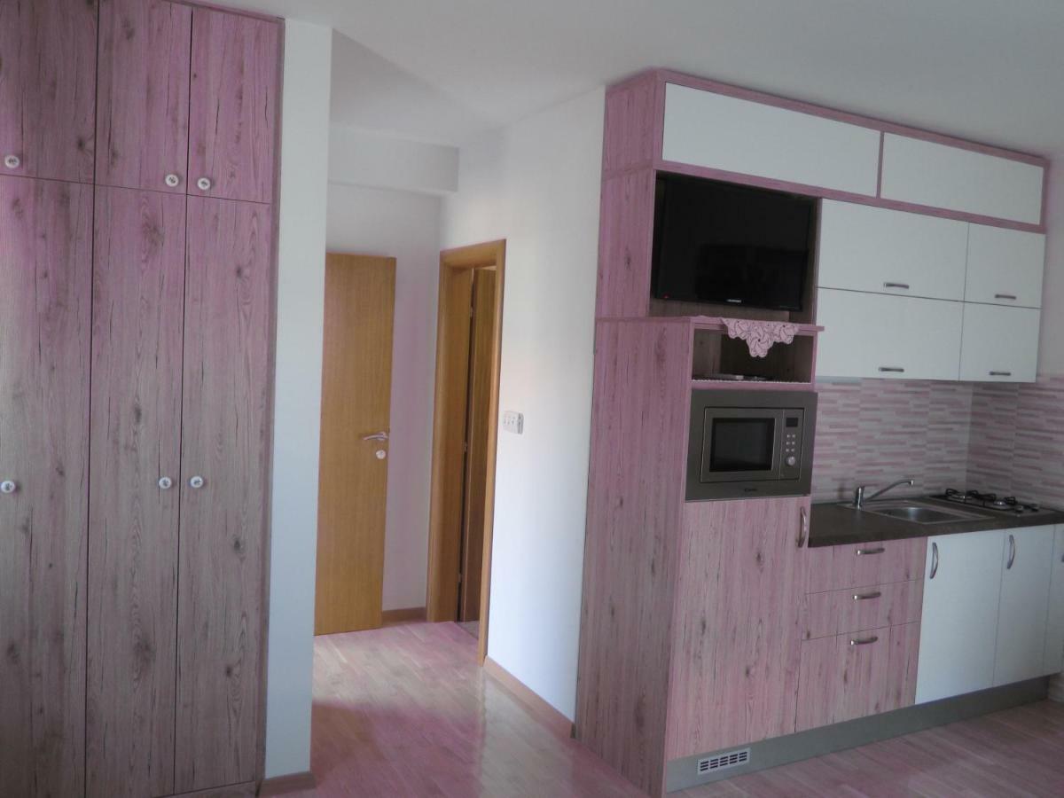 Apartmani Eva Zadar Exterior foto